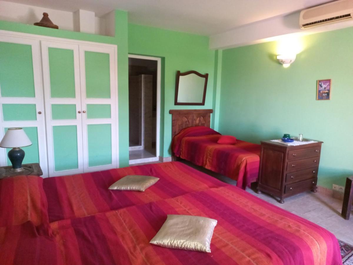Bed and Breakfast Les Tourmalines Afeggou Екстер'єр фото