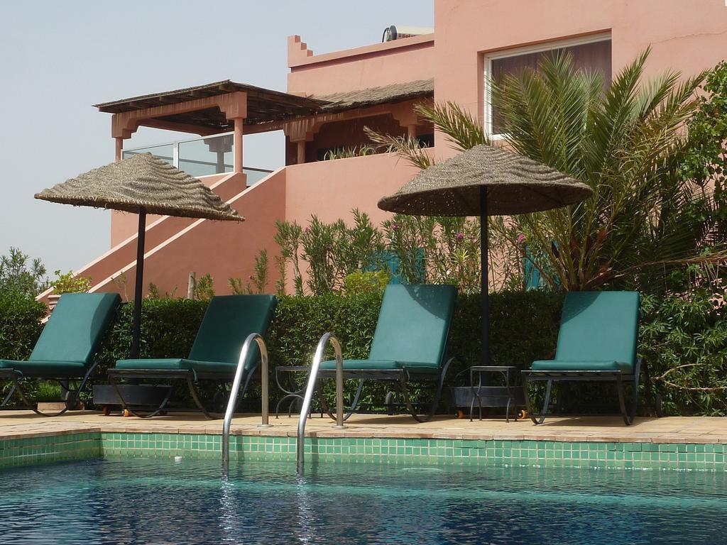 Bed and Breakfast Les Tourmalines Afeggou Екстер'єр фото