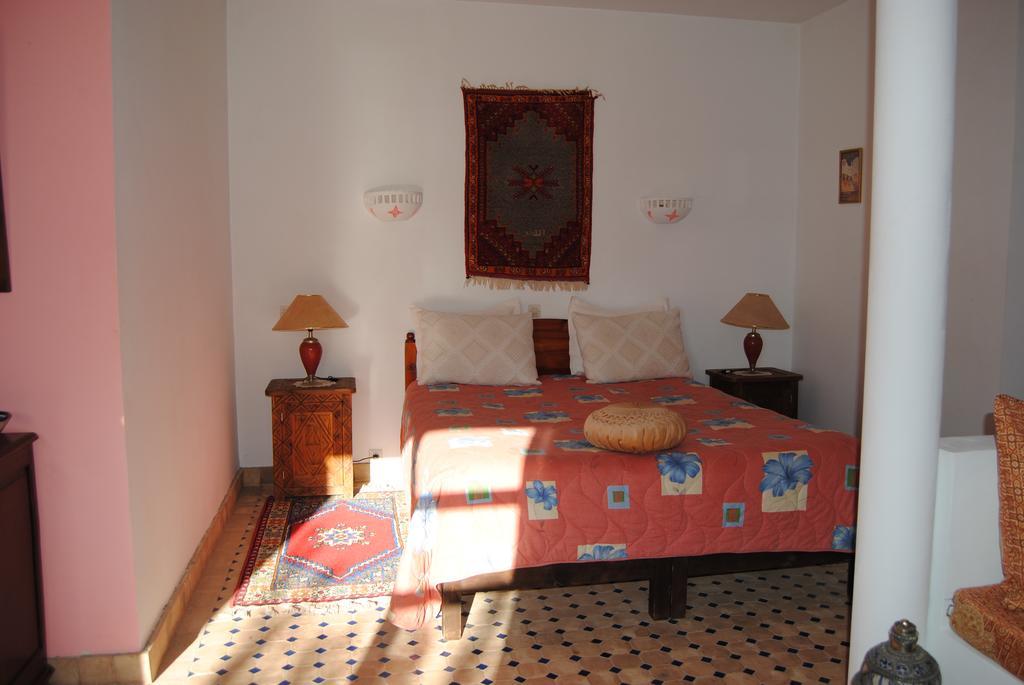 Bed and Breakfast Les Tourmalines Afeggou Екстер'єр фото